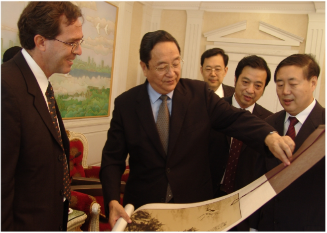 楚天激光多次接待各界人士參考考察